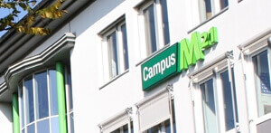 Außenansicht Gebäude vom Campus M21